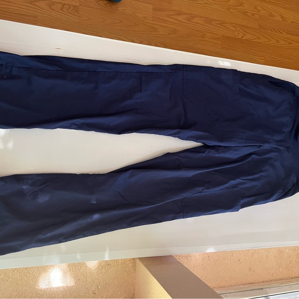 Scrub pants